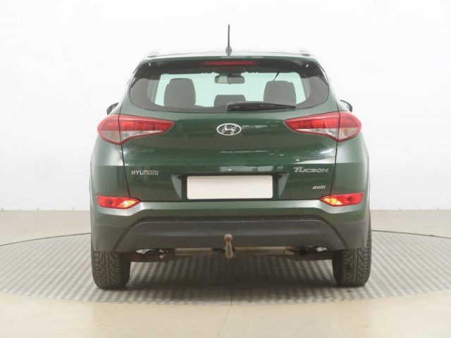 Hyundai Tucson  2.0 CRDi 