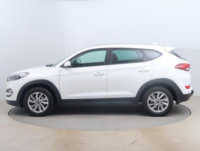 Hyundai Tucson  1.7 CRDi 