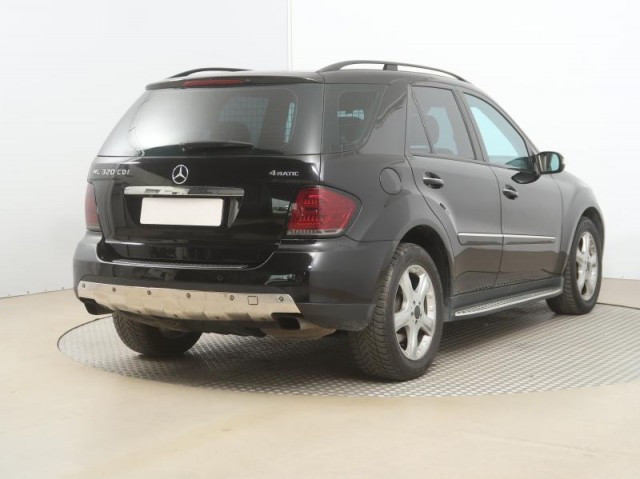 Mercedes-Benz ML  ML 320 CDI 