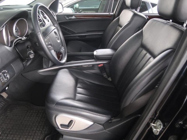 Mercedes-Benz ML  ML 320 CDI 