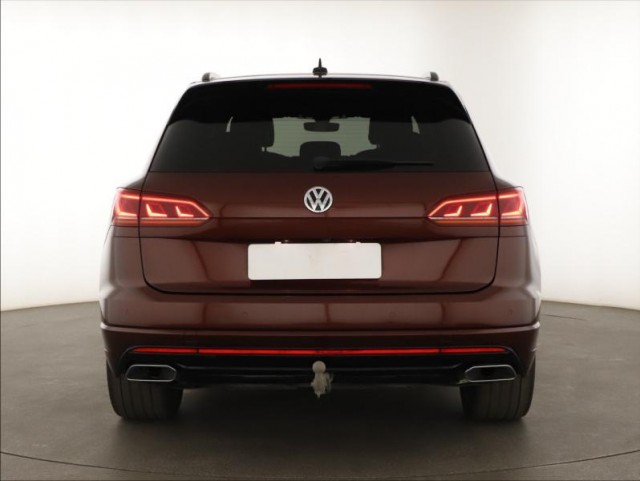 Volkswagen Touareg  3.0 TDI R-Line