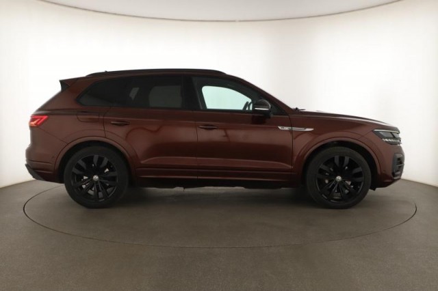 Volkswagen Touareg  3.0 TDI R-Line