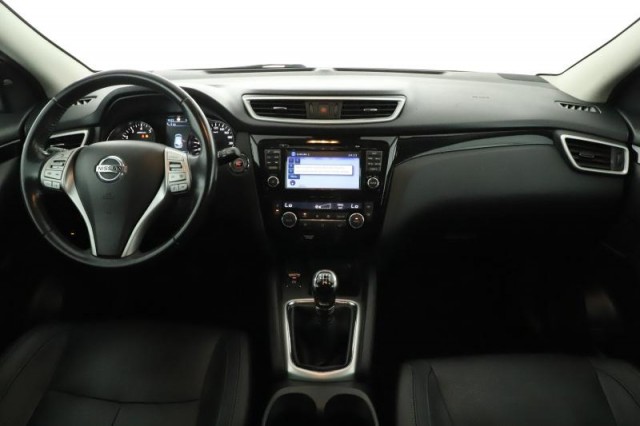 Nissan Qashqai  1.6 DIG-T 