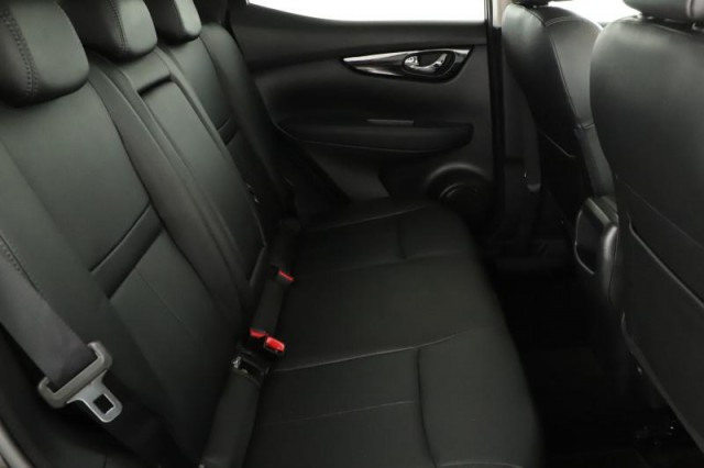 Nissan Qashqai  1.6 DIG-T 