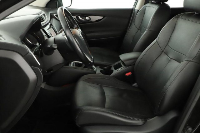 Nissan Qashqai  1.6 DIG-T 
