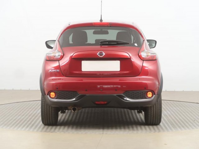 Nissan Juke  1.6 i 