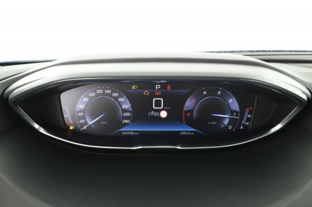 Peugeot 5008  1.5 BlueHDi 