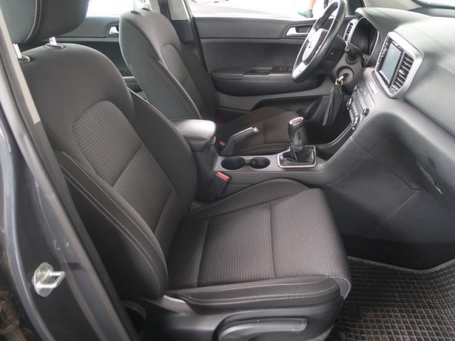 Kia Sportage  1.6 CRDi 