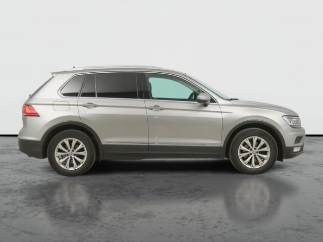 Volkswagen Tiguan  2.0 TDI 