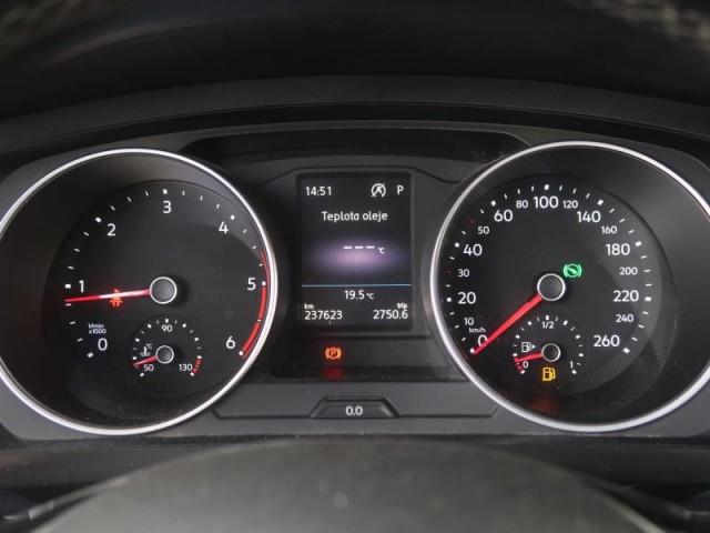 Volkswagen Tiguan  2.0 TDI 