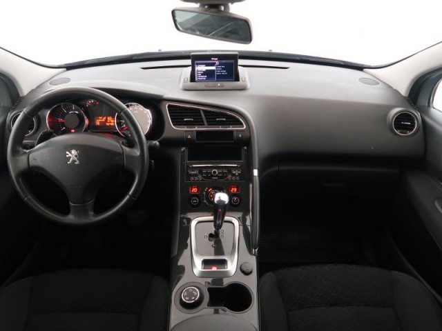 Peugeot 3008  1.6 HDi 