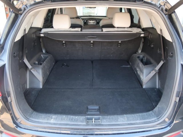 Kia Sorento  2.2 CRDi 