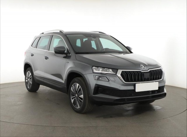 Škoda Karoq  1.5 TSI Drive