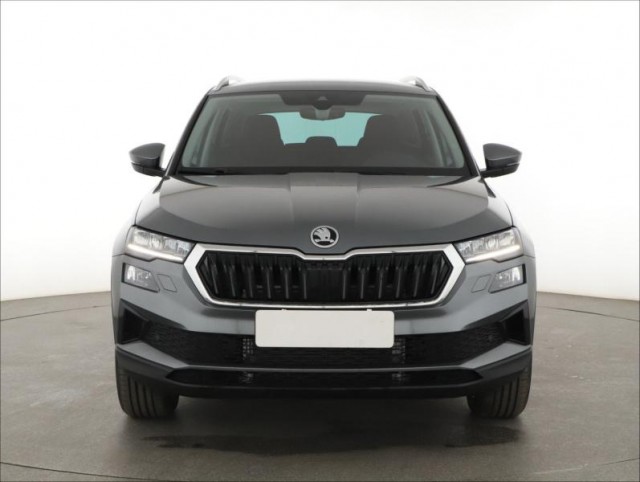 Škoda Karoq  1.5 TSI Drive
