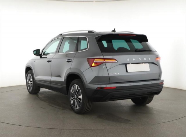 Škoda Karoq  1.5 TSI Drive
