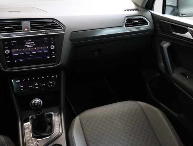 Volkswagen Tiguan  2.0 TDI 