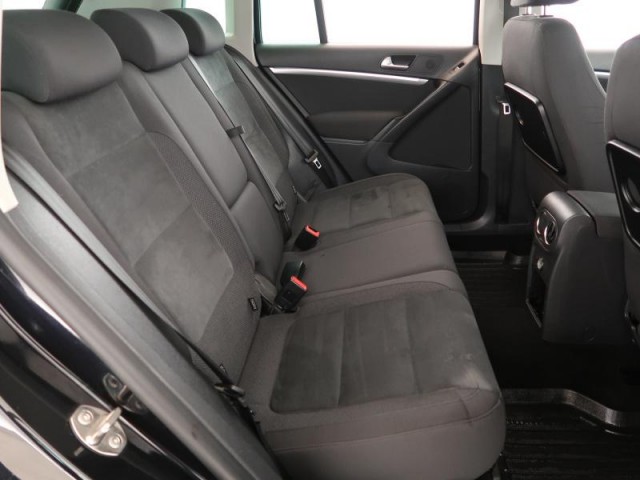 Volkswagen Tiguan  2.0 TDI 