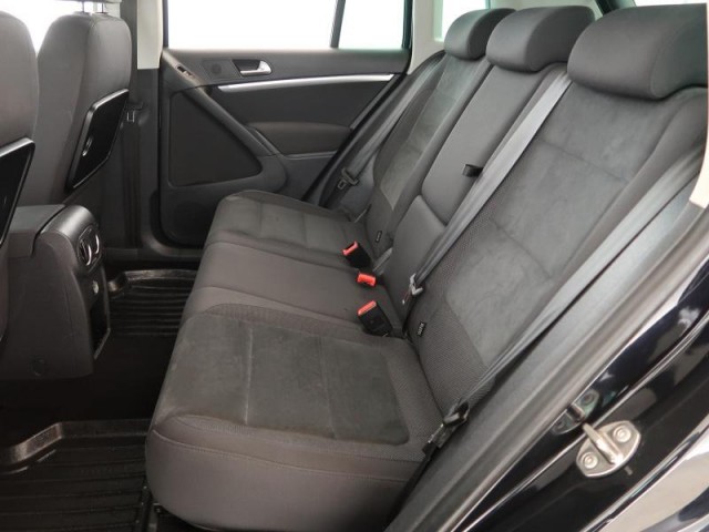 Volkswagen Tiguan  2.0 TDI 