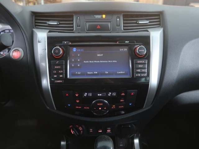 Nissan Navara  2.3 dCi 