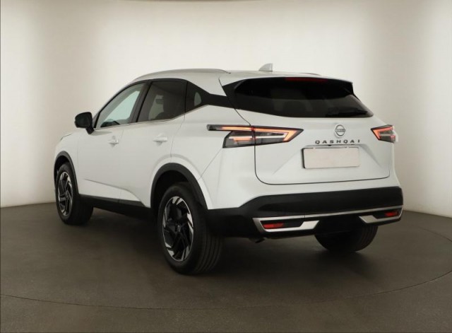 Nissan Qashqai  1.3 DIG-T MHEV N-Connecta