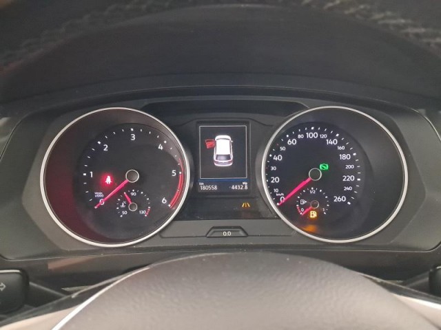 Volkswagen Tiguan  2.0 TDI 