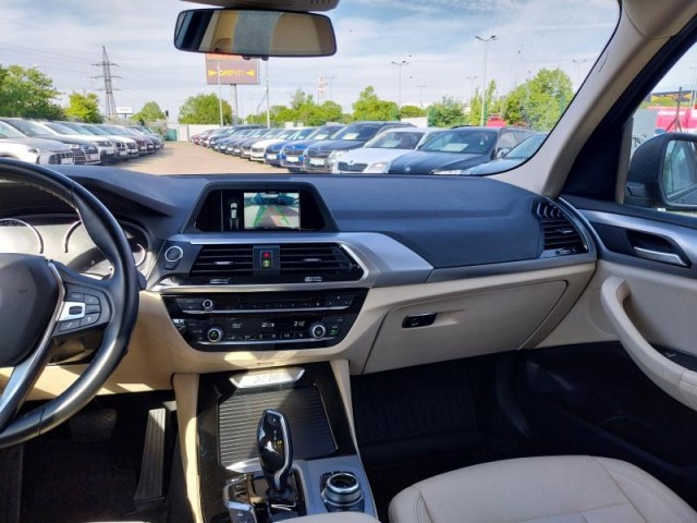 BMW X3  xDrive20d 