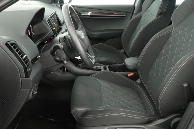 Škoda Karoq  2.0 TSI Sportline