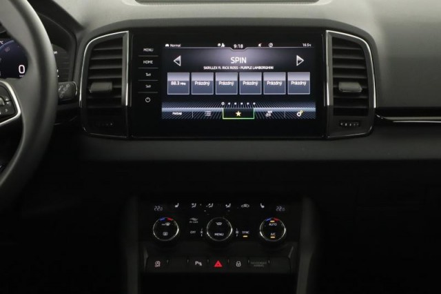 Škoda Karoq  1.5 TSI Top Selection
