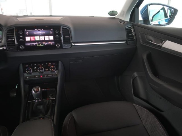 Škoda Karoq  1.5 TSI Drive