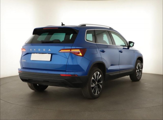 Škoda Karoq  1.5 TSI Drive