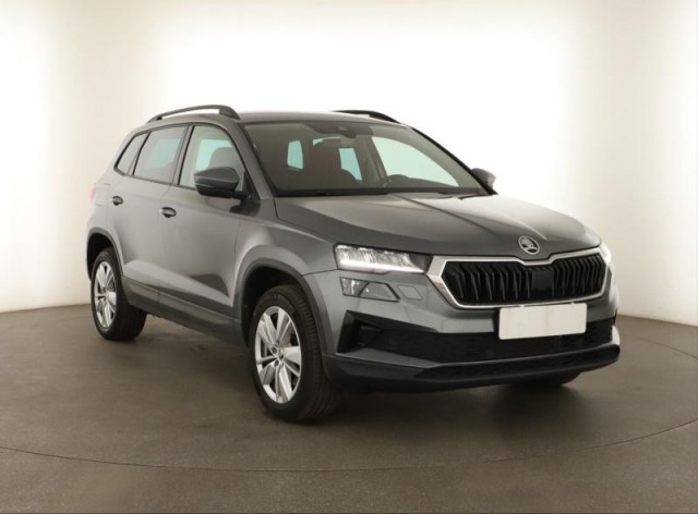 Škoda Karoq  1.5 TSI Fresh