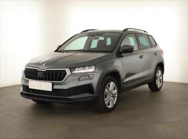 Škoda Karoq  1.5 TSI Fresh