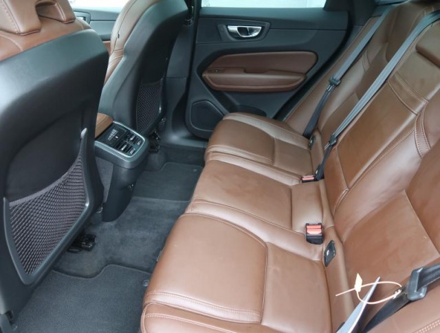 Volvo XC60  D5 AWD Momentum
