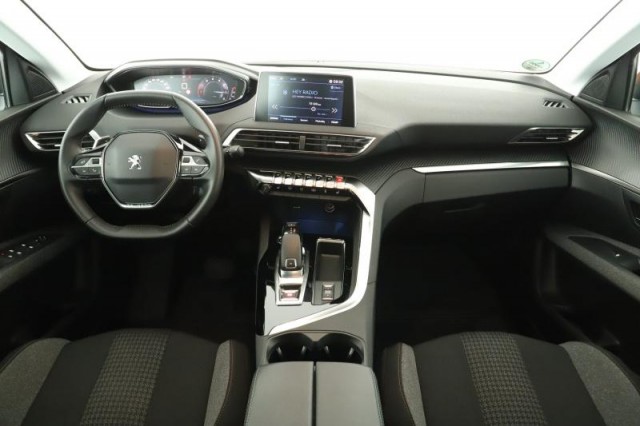 Peugeot 5008  PureTech 130 Active Pack