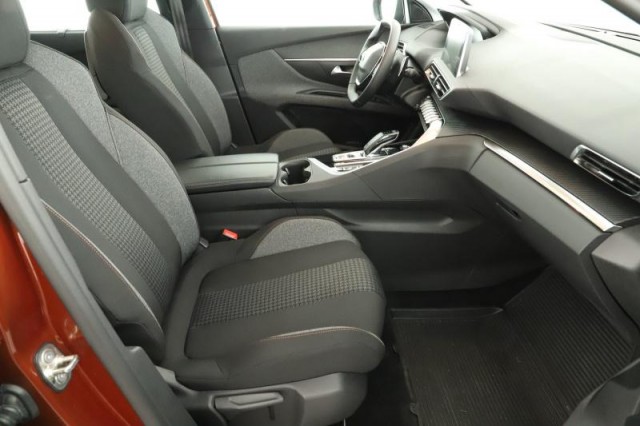 Peugeot 5008  PureTech 130 Active Pack
