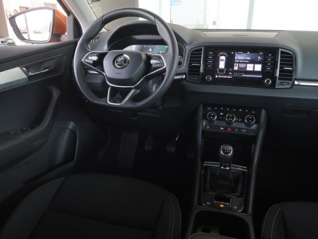 Škoda Karoq  1.5 TSI Drive