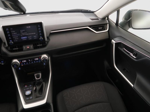 Toyota RAV 4  2.0 Valvematic 
