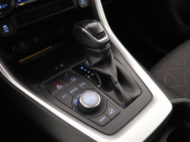 Toyota RAV 4  2.0 Valvematic 