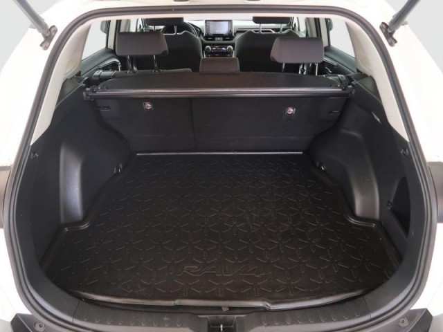 Toyota RAV 4  2.0 Valvematic 