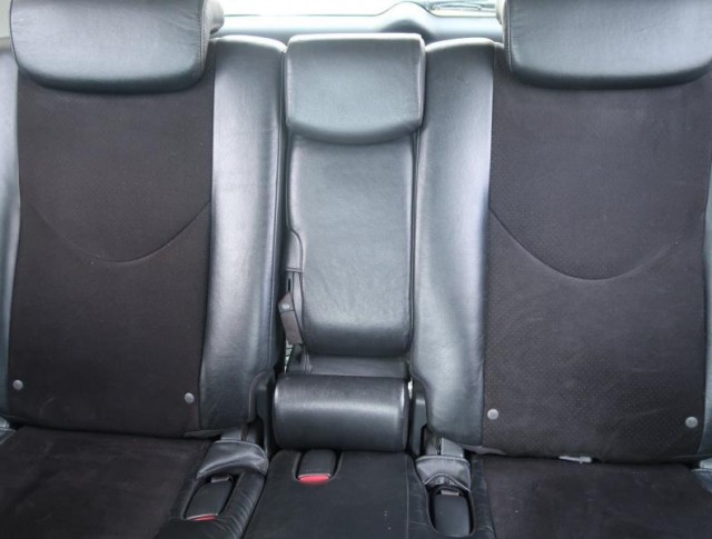 Toyota RAV 4  2.2 D-4D 