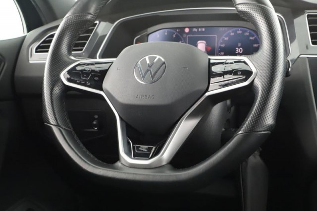 Volkswagen Tiguan  1.5 TSI R-Line