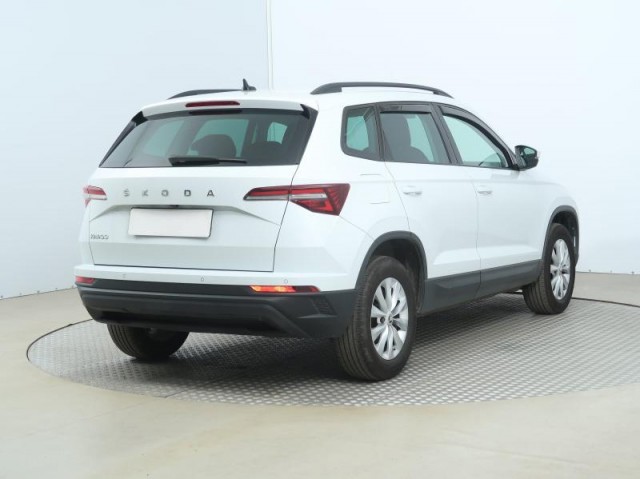 Škoda Karoq  1.0 TSI Ambition