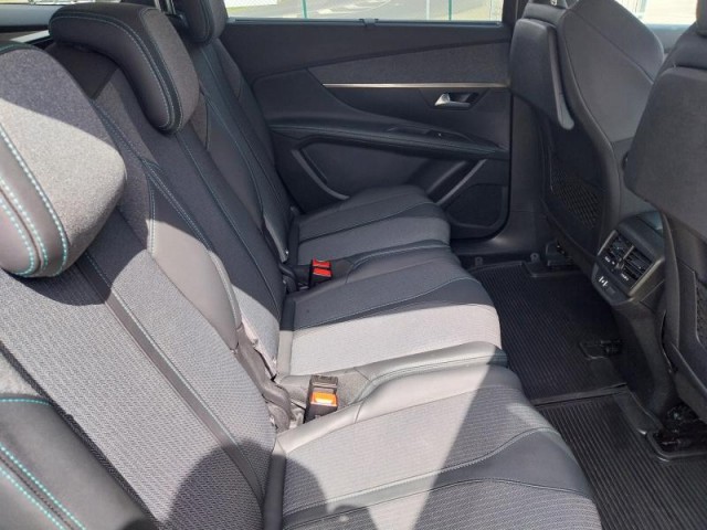 Peugeot 5008  PureTech 130 