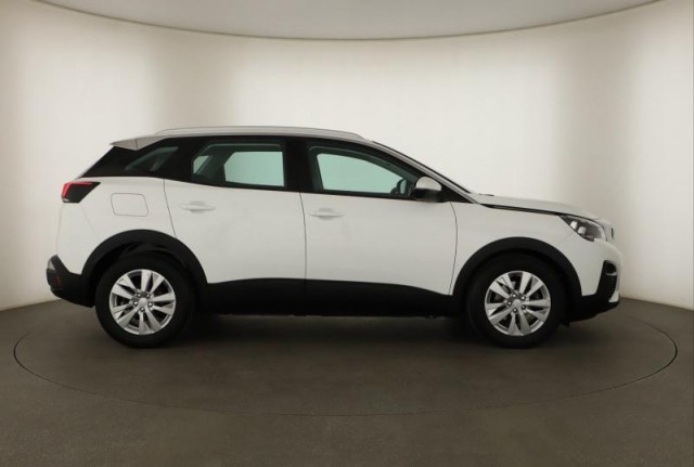 Peugeot 3008  1.6 BlueHDi 