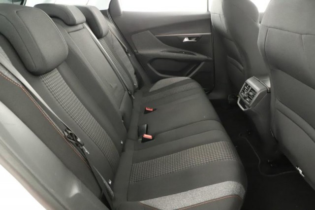 Peugeot 3008  1.6 BlueHDi 