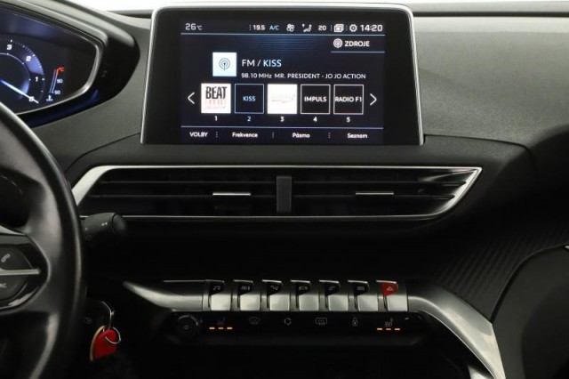 Peugeot 3008  1.6 BlueHDi 