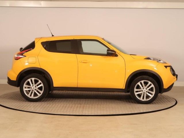 Nissan Juke  1.6 i 
