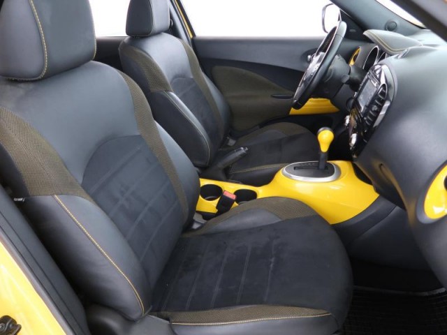 Nissan Juke  1.6 i 