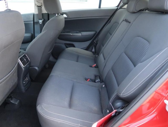 Kia Sportage  1.6 GDI 