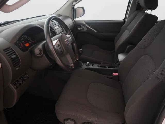 Nissan Navara  2.5 dCi 